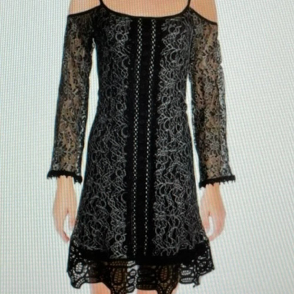 NANETTE LEPORE Zircon Cold Shoulder Dress Black/Olive